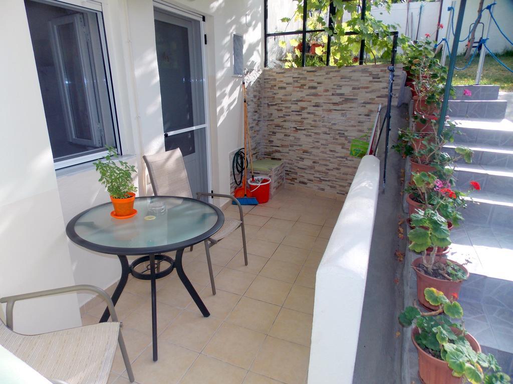 Nikos Apartments Ormos Panagias Zewnętrze zdjęcie
