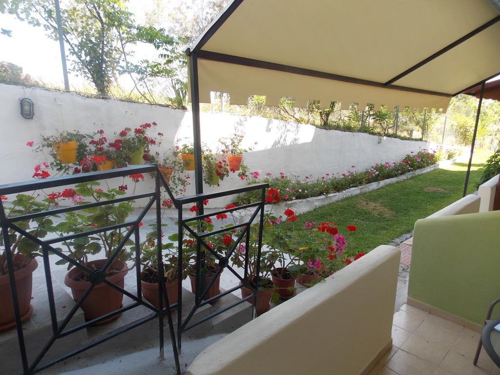 Nikos Apartments Ormos Panagias Zewnętrze zdjęcie